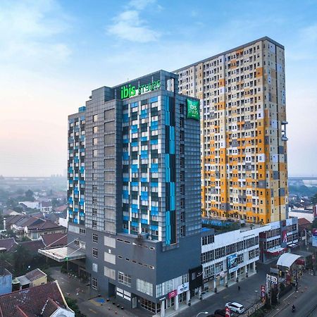 Hotel Ibis Styles Bekasi Jatibening Zewnętrze zdjęcie