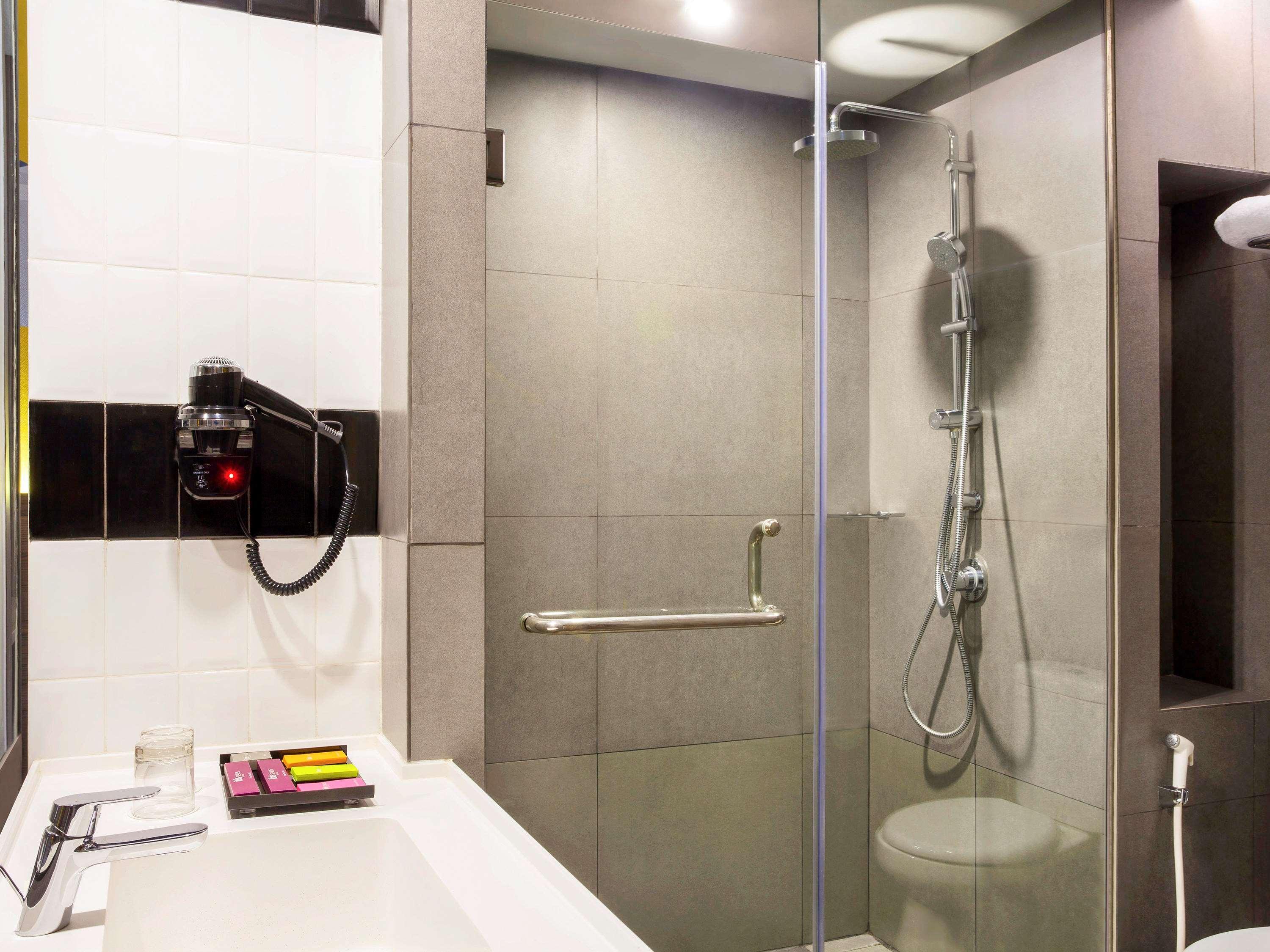 Hotel Ibis Styles Bekasi Jatibening Zewnętrze zdjęcie