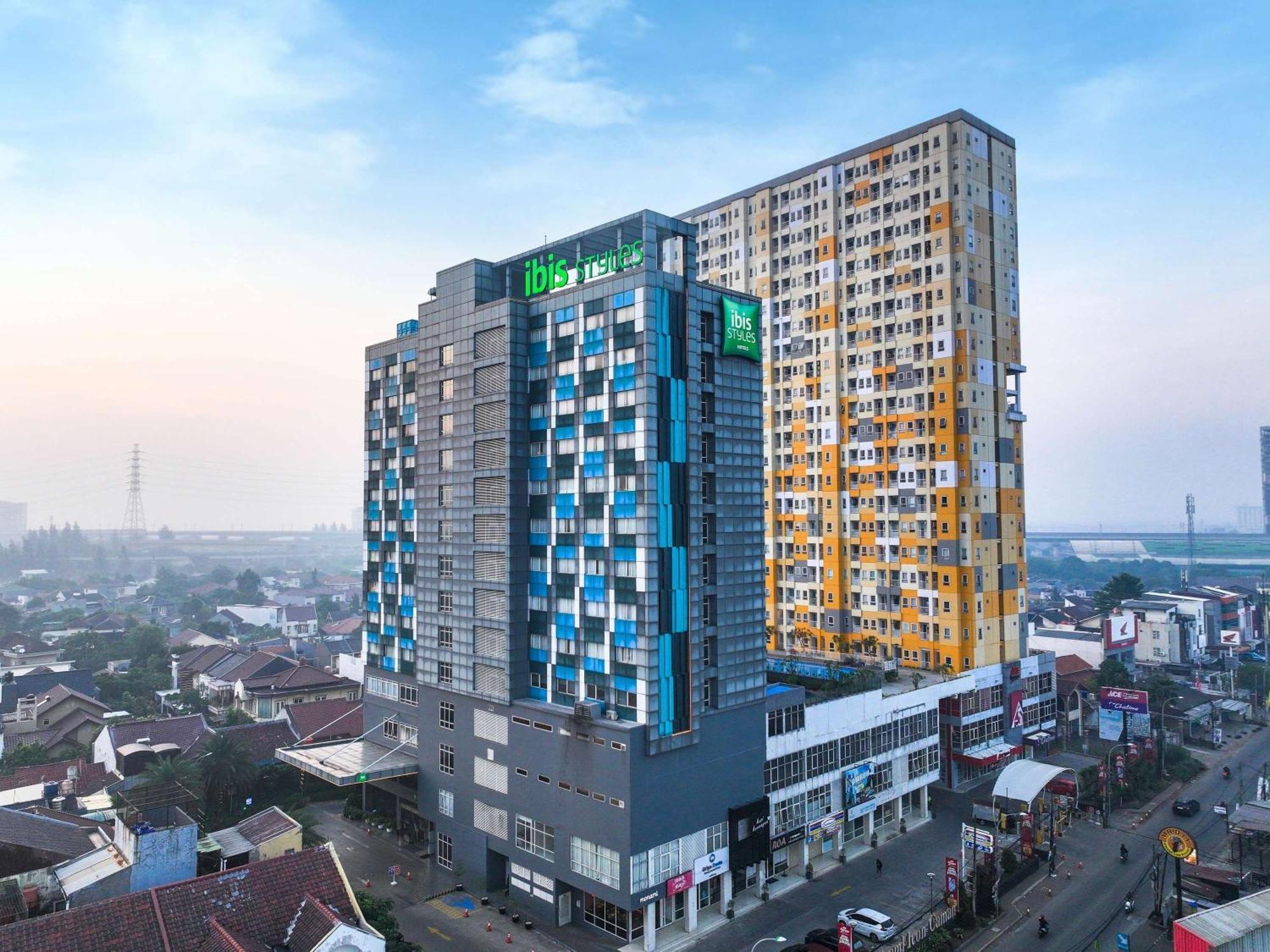 Hotel Ibis Styles Bekasi Jatibening Zewnętrze zdjęcie