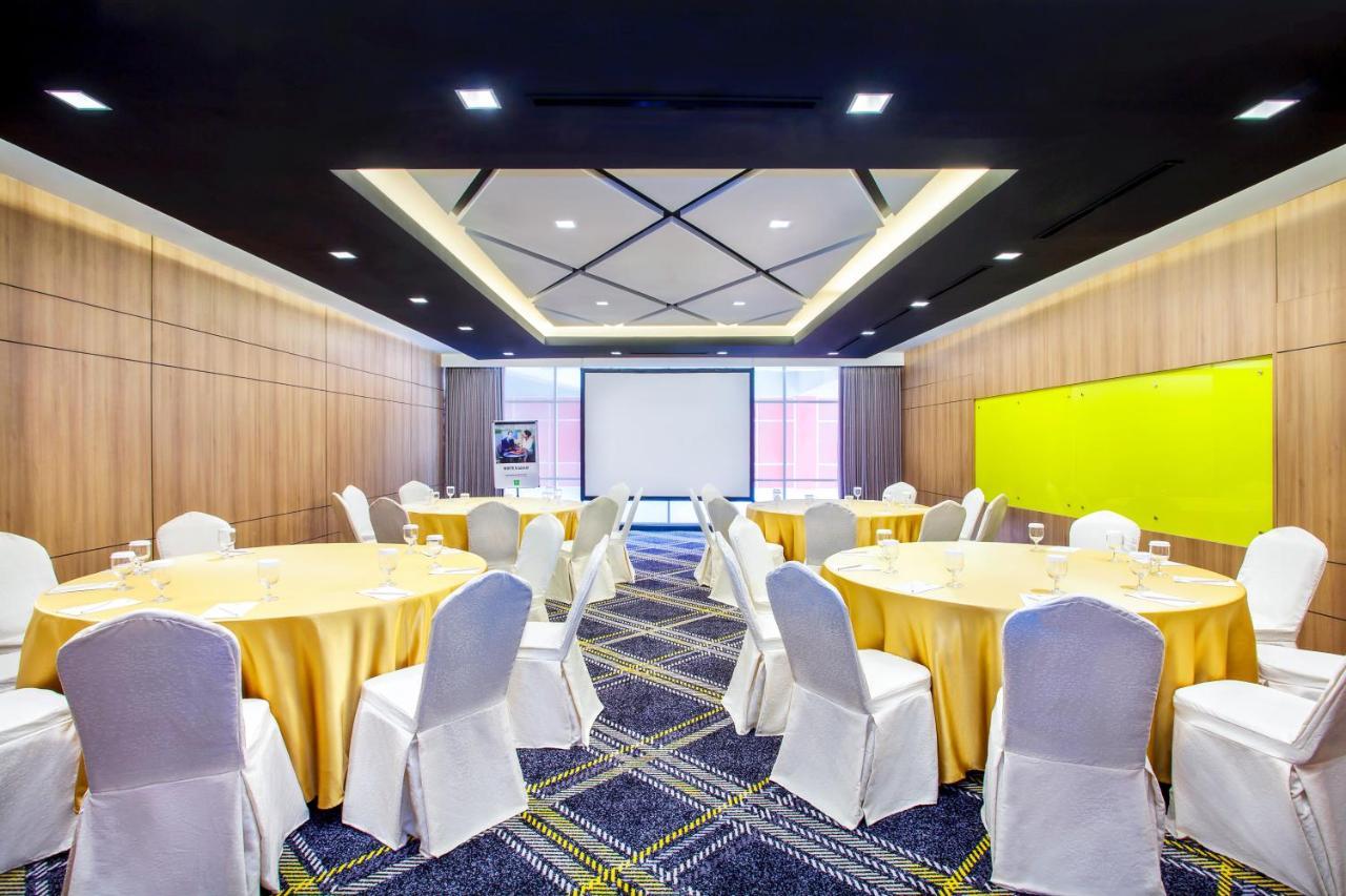 Hotel Ibis Styles Bekasi Jatibening Zewnętrze zdjęcie